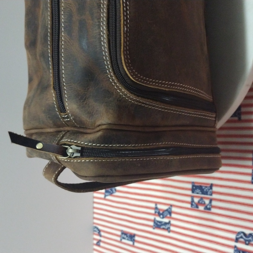 SNO Brown Multiple Zipper Pockets Leather Bag with Handle - Picture 2 of 16